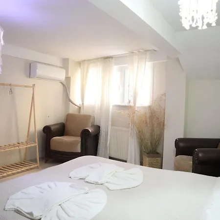 Appartement Pink Old 1 Istambul