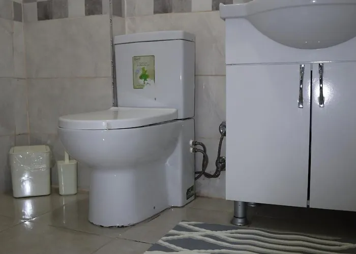 Apartment Pink Old 1 *