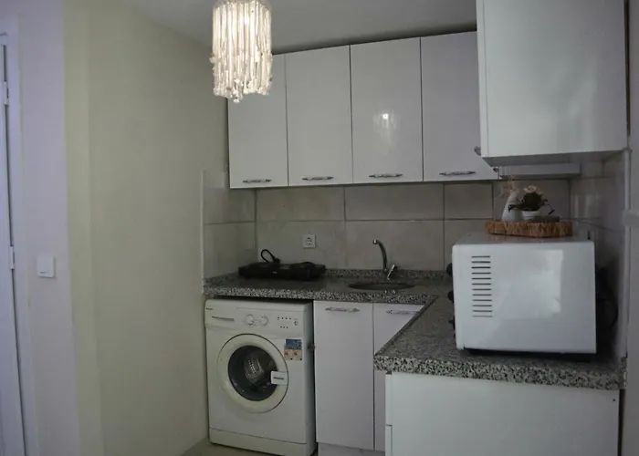 Pink Old 1 Apartment