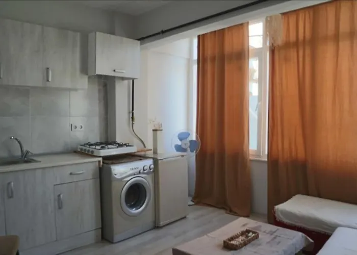 Pink Old 1 Apartment