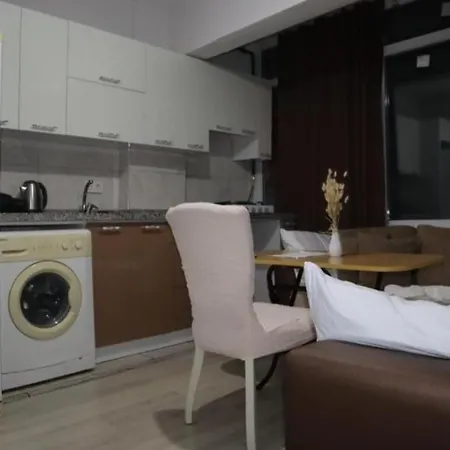 Apartman Pink Old 1
