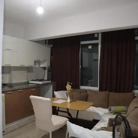Apartman Pink Old 1